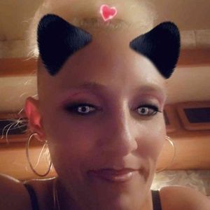 Meet your Posher, Heather nicole duran
